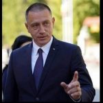 Criza Coaliției: Apelul lui Mihai Fifor pentru Demisia Premierului Ilie Bolojan și Contextul Politic Actual