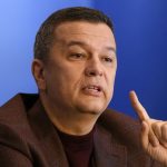 România în fața unei noi crize politice: Analiza retragerii PSD și implicațiile acesteia