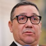 Instabilitatea Politică din România: Analiza Propunerii lui Ponta pentru Deblocarea Guvernului și Impactul Asupra Economiei