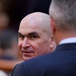 Criza guvernamentală din România: O analiză a soluțiilor propuse pentru redresarea politicii interne