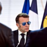 Emmanuel Macron: O carieră politică în reflecție – Retragerea din viața politică în 2027 și implicațiile acesteia pentru Franța