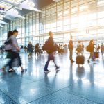 Impactul creșterii prețurilor biletelor de avion asupra românilor: O analiză detaliată